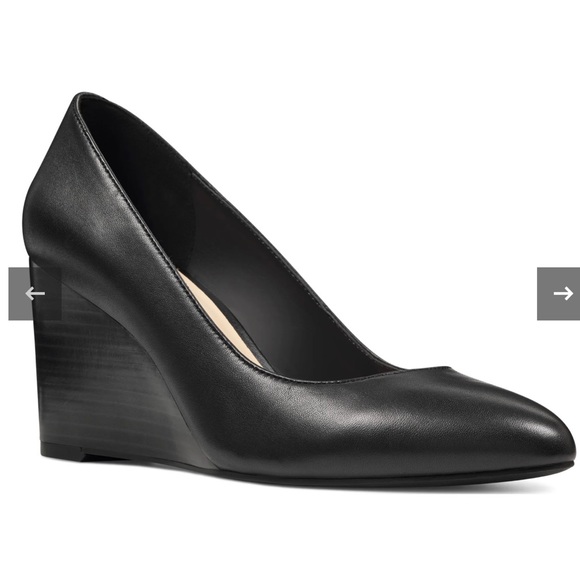 Nine West Jazzin Almond Toe Black Wedge - Picture 1 of 8